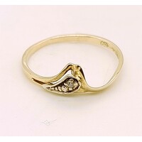 9 Carat Yellow Gold Diamond Set Ring AUS Size L
