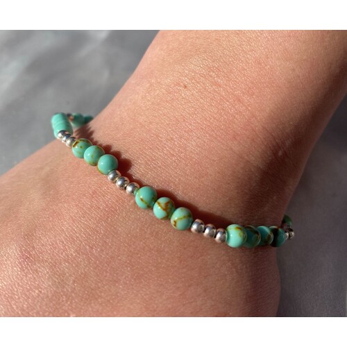 Born From The Earth Collection Round Turquoise Howlite Bracelet