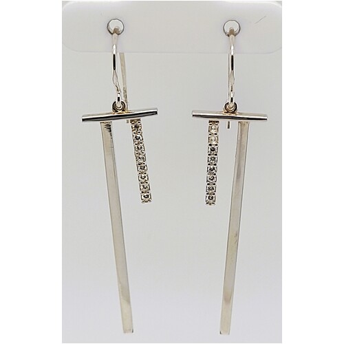 Sterling Silver Cubic Zirconia Bar Drop Earring